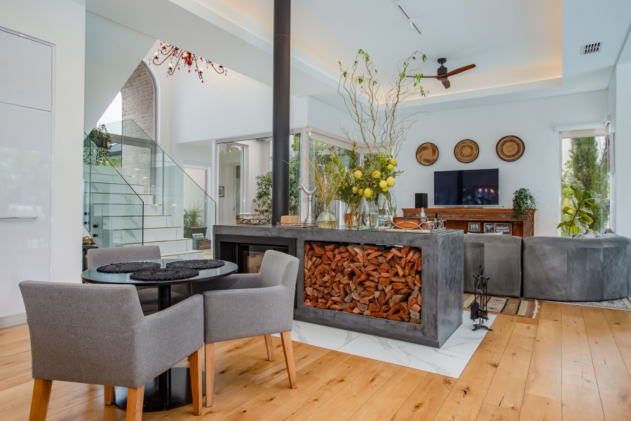 4 Bedroom Property for Sale in Val De Vie Estate Western Cape